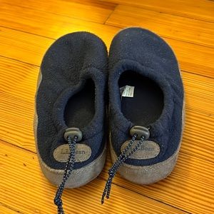 Great condition LL Bean fleece slippers